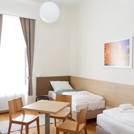 Domus Peregrini 3*