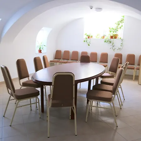 Domus Peregrini Apart Otel Yanıkkale